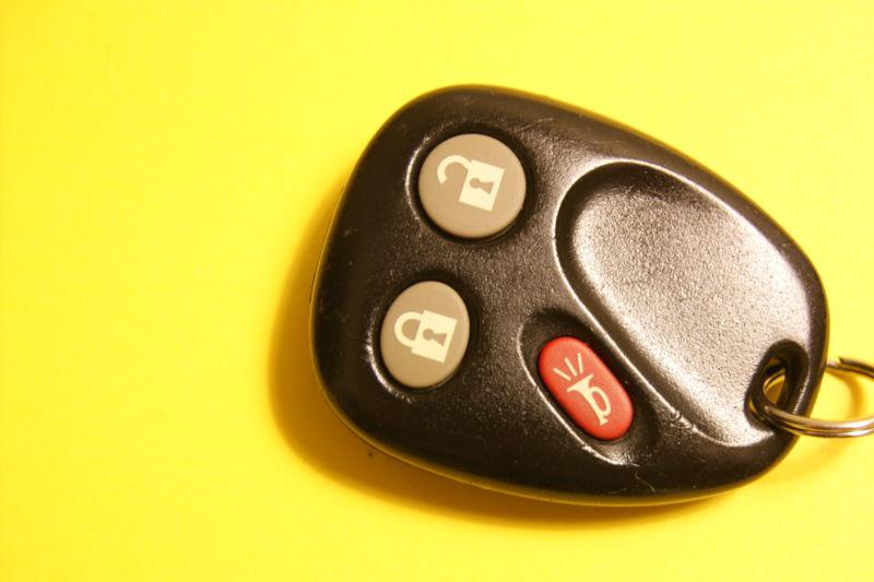Buy 20032005 GM KEYLESS REMOTE KEY FOB 2 15132198 in Chadds Ford