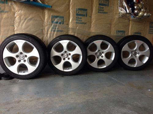 Vw gti oem 17" wheels 5x112