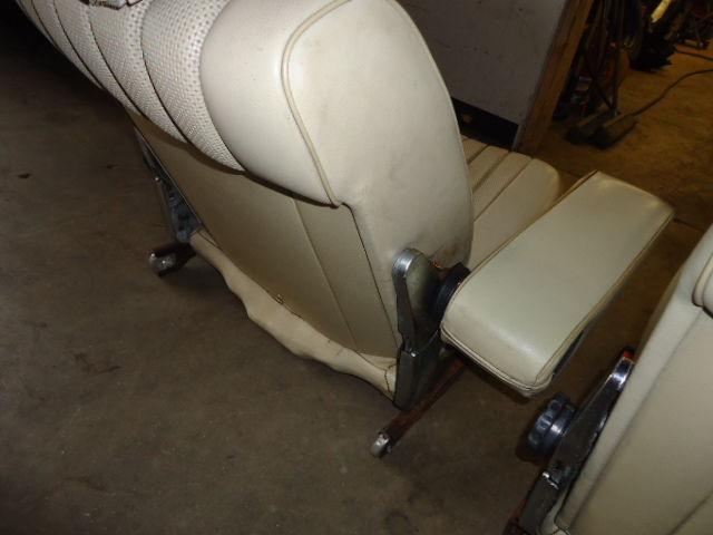MERCEDES BENZ W107 350SL 450SL 380SL TAN SEATS W ARM REST GD COND USED ORIG, US $209.95, image 5