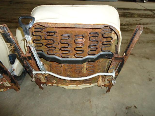 MERCEDES BENZ W107 350SL 450SL 380SL TAN SEATS W ARM REST GD COND USED ORIG, US $209.95, image 7