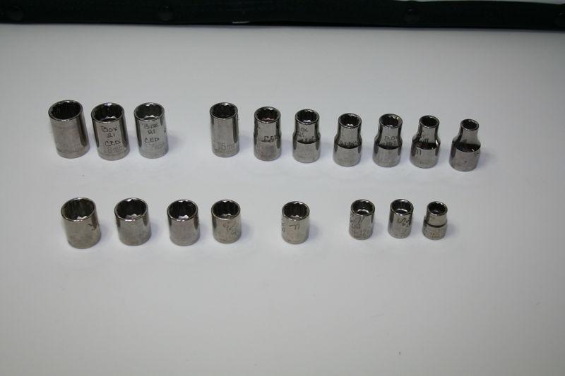 Craftsman metric socket lot of 18 3/8 1/2 inch drive used engraved 12 point
