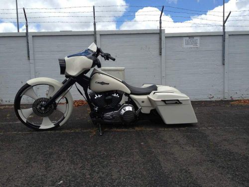 Harley stretched tank shrouds &amp; dash panel (flh touring bagger) 5 gallon 87-2007