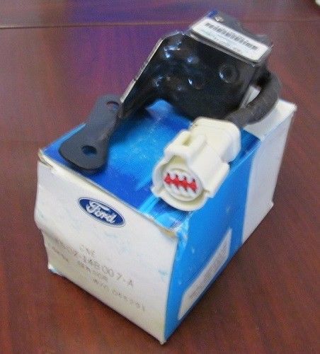 1995 nos ford taurus/sho taurus &amp; mercury sable rear air bag sensor