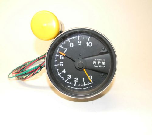 Auto meter 5&#034; sport-comp shift-lite tachometer excellent condition