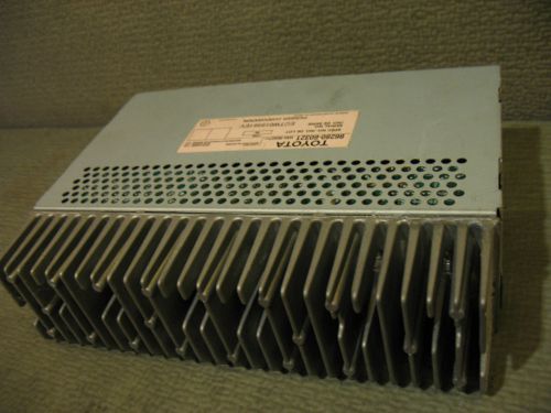 Stereo amplifier toyota lc-100 86280-60321