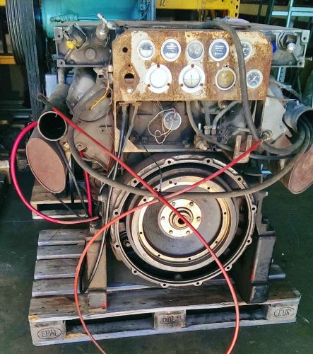 Deutz 413 fw 8 cylinder engine