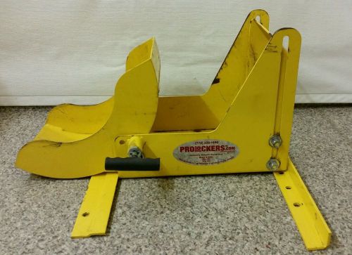 Prolockers wheel chock fits tires atv, golf cart lawnmower