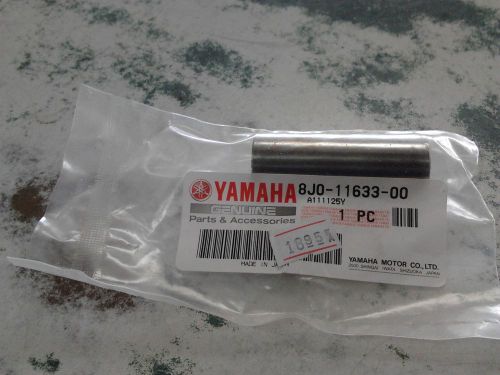 Yamaha snowmobile wrist pin 8j0-11633-00-00 8j0116330000 new $20