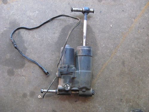 Johnson evinrude 40 48 50 tilt and trim unit