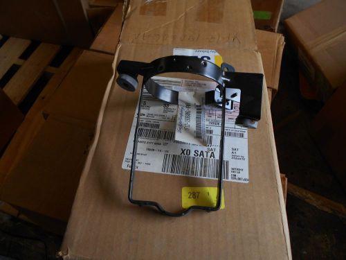 New nos 2000 - 2007 ford taurus sable a/c accumulator bracket yf1z-19d606-aa new