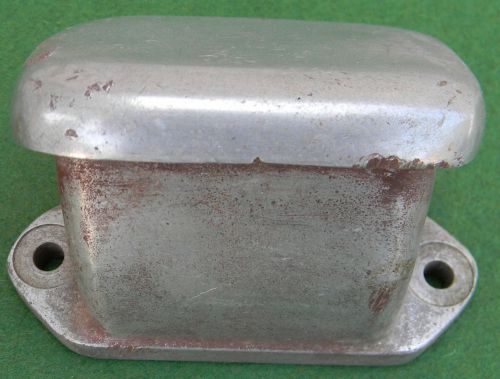 Vintage cal custom ? cast  aluminum valve cover breather