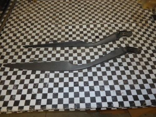 1993,94,95,96,97 camaro/trans am windshield wiper arms!!!