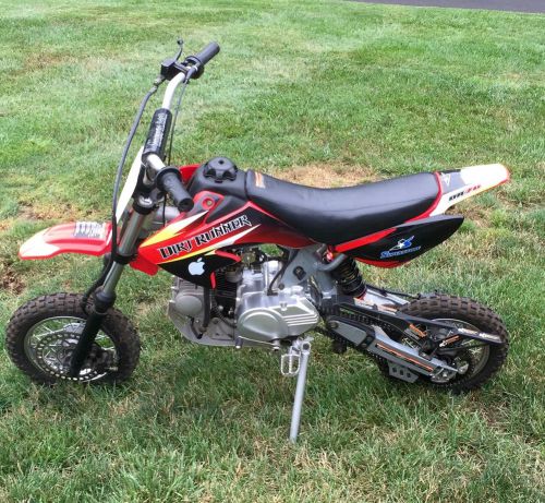 Dirt runner dr70cc gas dirt bike *automatic* with matching helmet