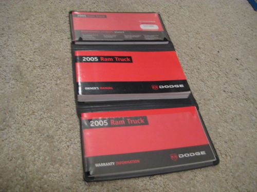 2005 dodge ram truck  owners manual w/case