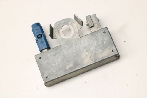 2003-2008 bmw z4 - fm radio antenna booster / amplifier 6912243