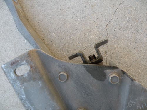 THUNDERBIRD FORD CONVERTIBLE BRACKET FLIP LIP GEAR HOUSING RIGHT 1964-1966 OEM, US $300.00, image 11