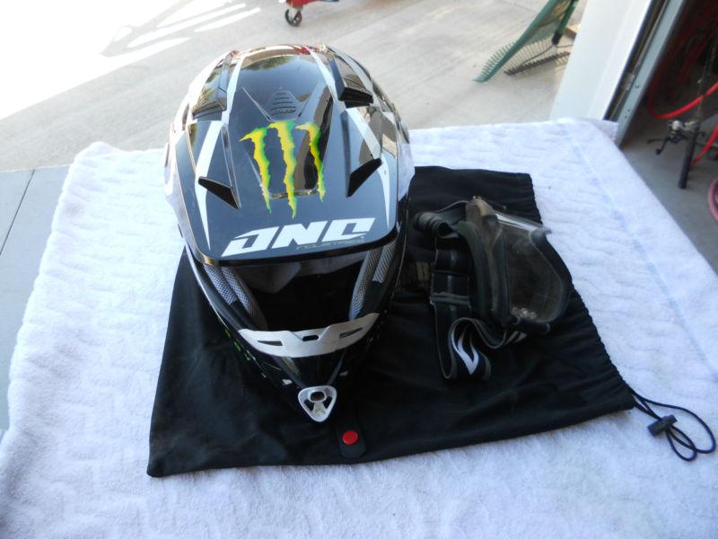Monster energy motocross helmet size xxl one industries kombat w/ smith goggles 