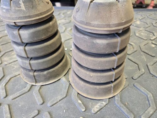 1990-1997 Lexus LX450 Toyota Land Cruiser FZJ80 REAR COIL SPRING INSULATORS Bump, US $60.00, image 3