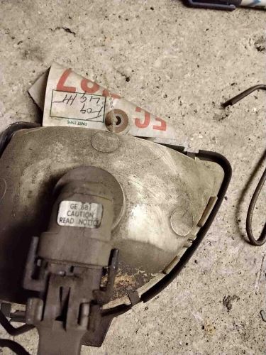 1984 P2000 Sunbird Fog/mark/park/turn Light/lamp Right, US $30.00, image 2