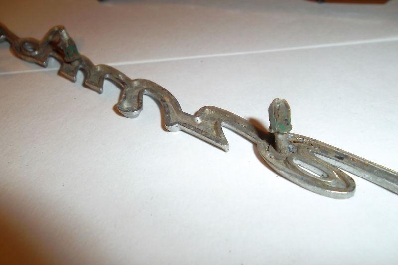 VINTAGE ORIGINAL FOMOCO PAIR SET FORD SQUIRE EMBLEMS 1960'S METAL CAR TRIM , US $7.99, image 3