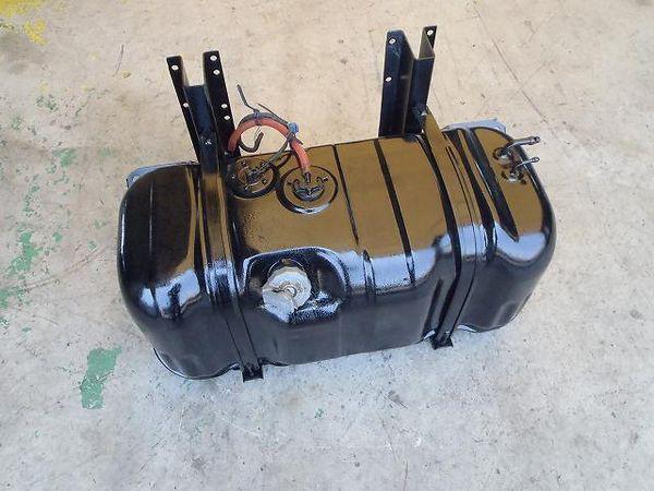 Isuzu elf 2003 fuel tank(contact us for better price) [9129100]