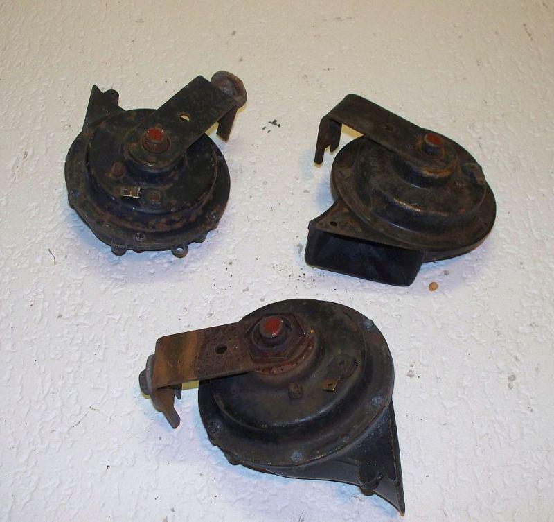 Lot of 3 Mopar Sparton LO Horns Cuda GTX Dart Charger 68 69 70 71 72 Non Working, US $24.98, image 4