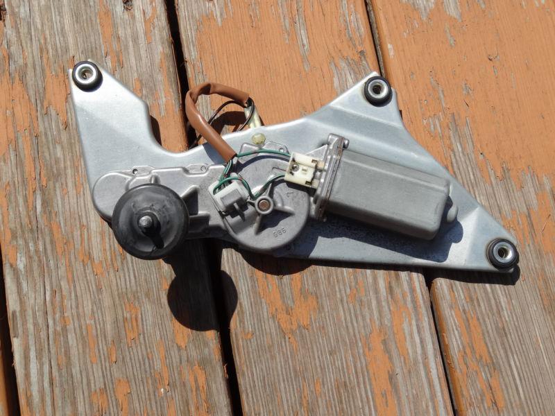 Find Honda Element 03 04 05 06 Rear Wiper Motor in Clinton