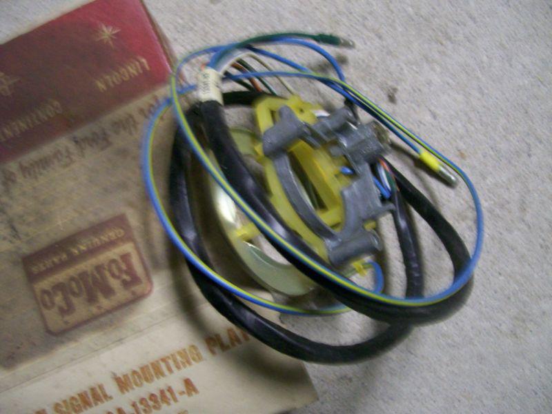 Find NOS ORIGINAL 195962 FORD TURN SIGNAL SWITCH & MOUNTING PLATE B9A