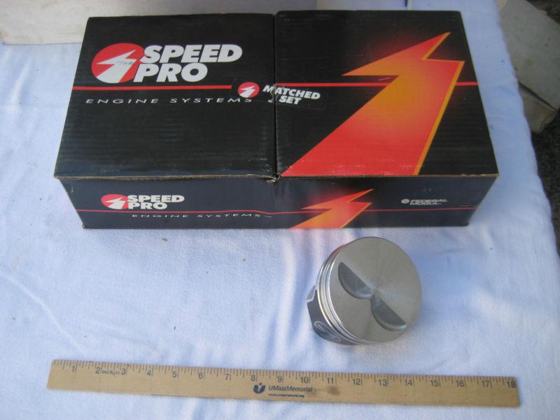 Speed pro (federal mogul) forged pistons 383 chevy flat top .030 brand new 