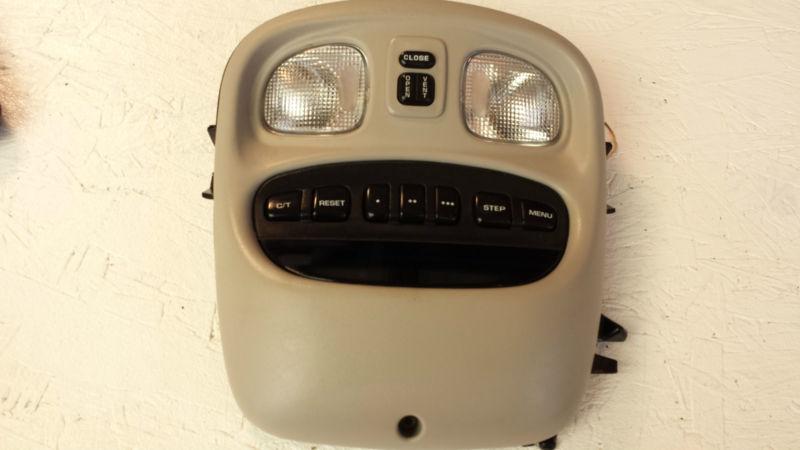 2001 chrysler 300m special overhead homelink console/dome light (fits 99-04)