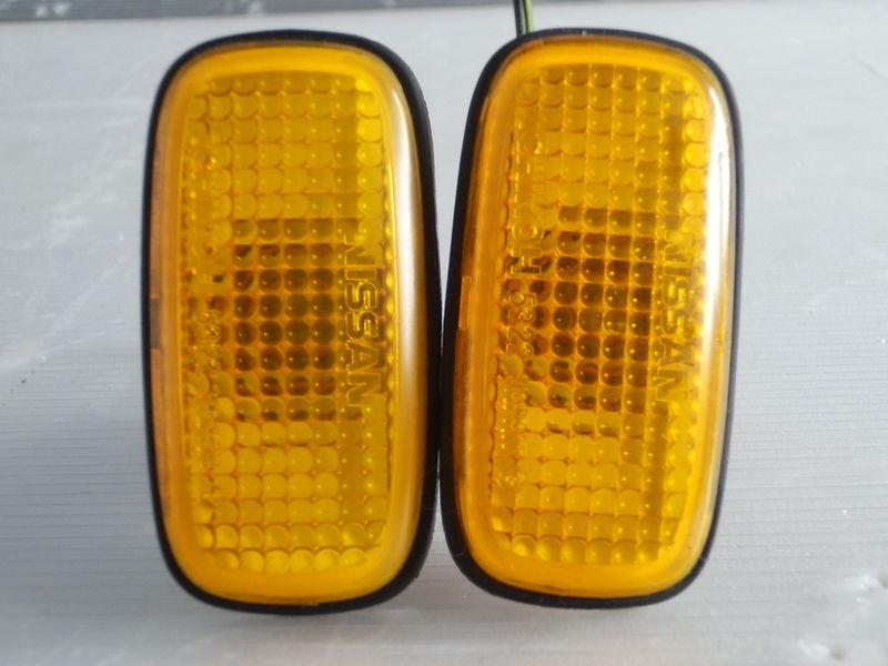 Jdm nissan primera p11 g20 skyline gtr r34 yellow side marker light factory oem