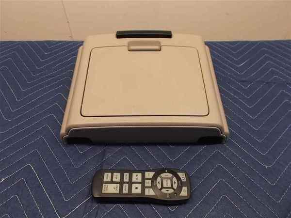 2005-2006 dodge caravan dvd display roof mount oem lkq
