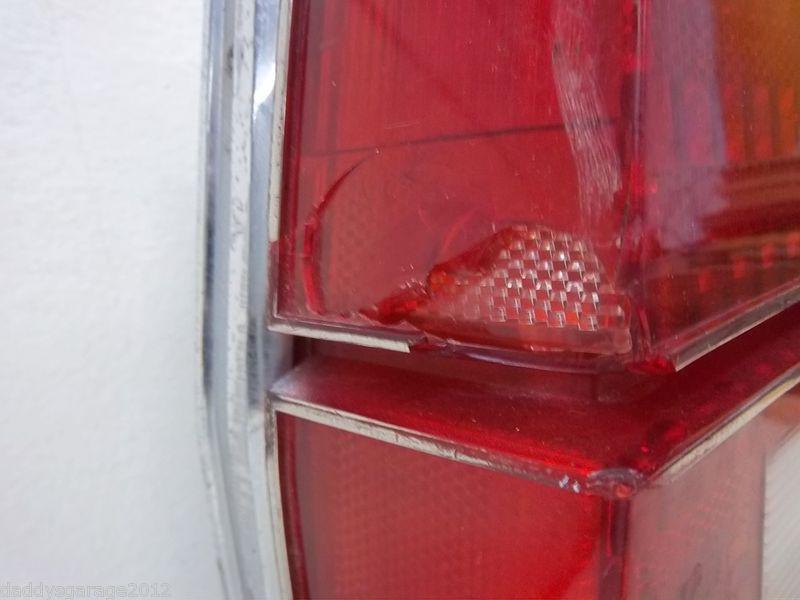77 - 79 CHEVY WAGON. OEM, LH TAIL LIGHT WITH BEZEL AND SOCKETS, US $12.99, image 3