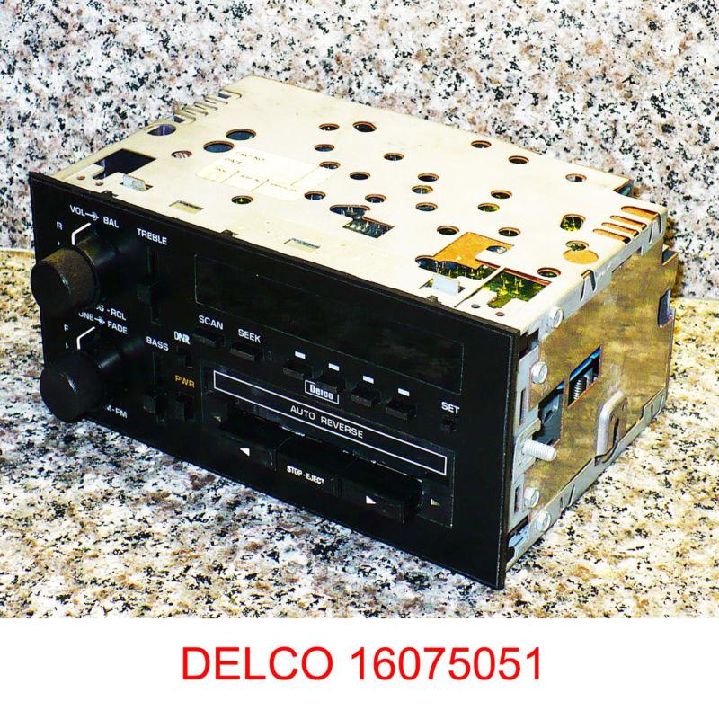 Find DELCO RADIO CASSETTE PLAYER 16075051 OEM GM AM/FM ST AUTO REVERSE