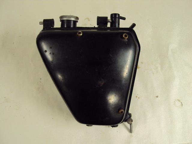 Triumph t150 trident oil tank & coil bracket    7