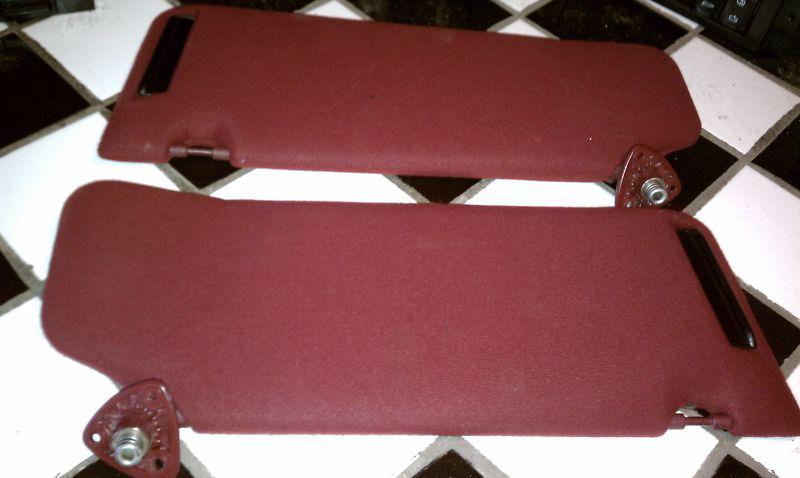 1988-1996 buick regal/olds cutlass supreme oem sun visor pair maroon cloth 38k