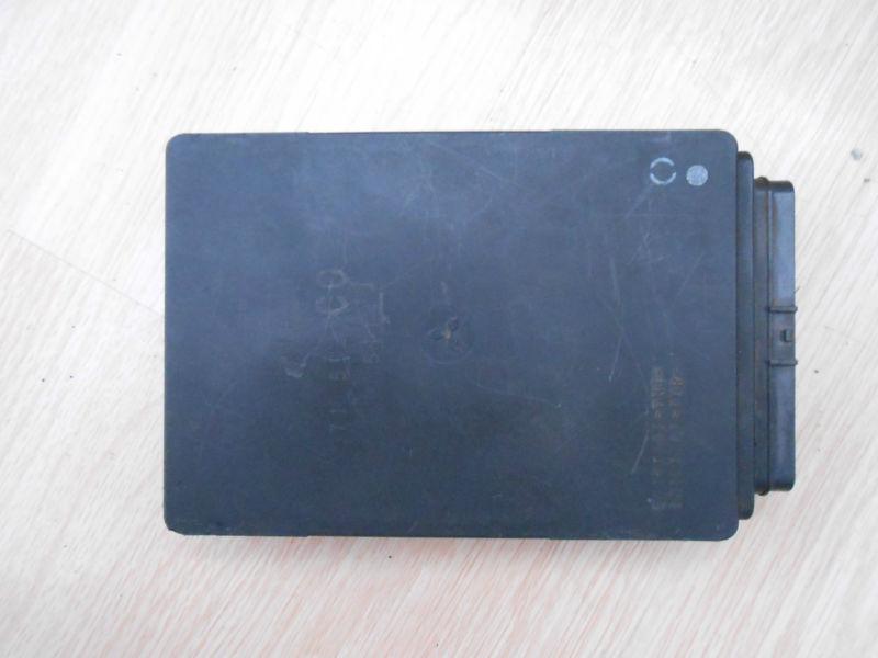 03 04 05 yamaha yzf r6 main computer ecu cdi f8t828 motor oem 2003 2004 2005 r6s