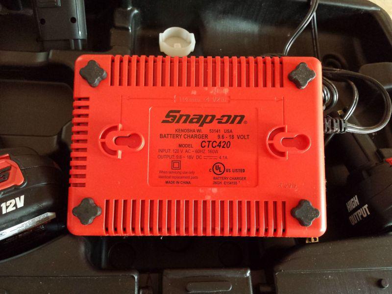 Snap On 9.6 - 18 Volt Battery Charger CTC420 - 1 12v Battery CTB2512 - + Case, US $89.95, image 4