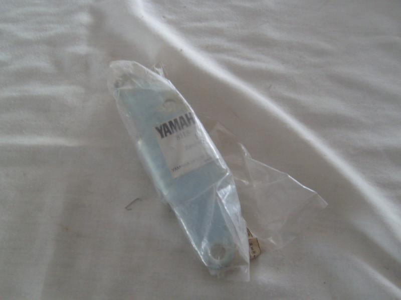 Yamaha 540 hitch bracket new 8h8 77597 00