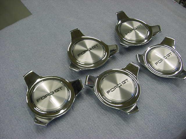 Ford gt 40 nos 3 bar spinners