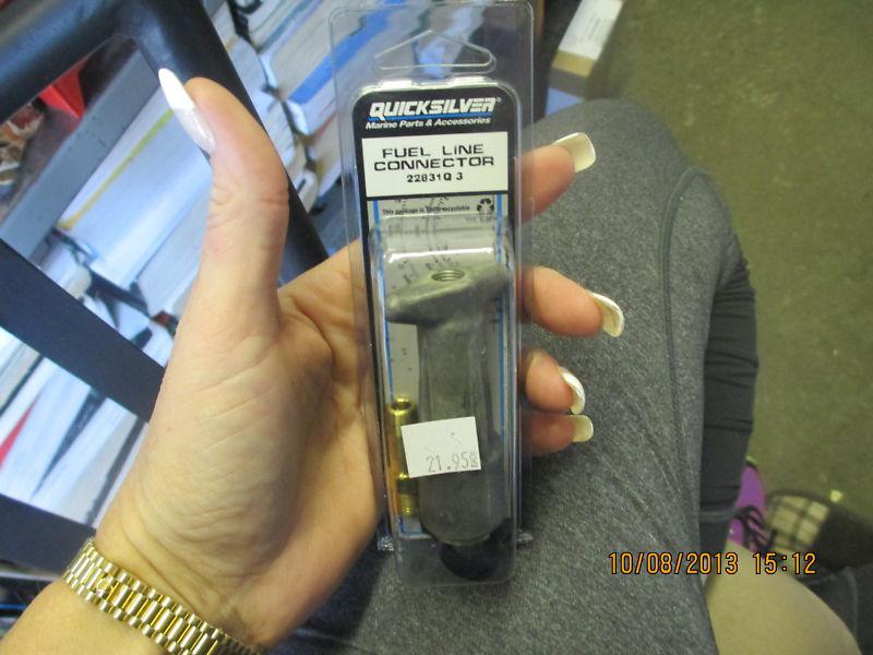 Mercury #22831q3 fuel connector nip old style