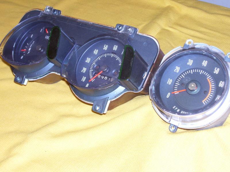 Sell 60s Pontiac GTO = Rally Dash Gauges Cluster Set w/ Tach