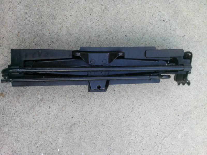 2003 04 05 06 ford expedition jack, handle, extension, lug wrench, wheel chock