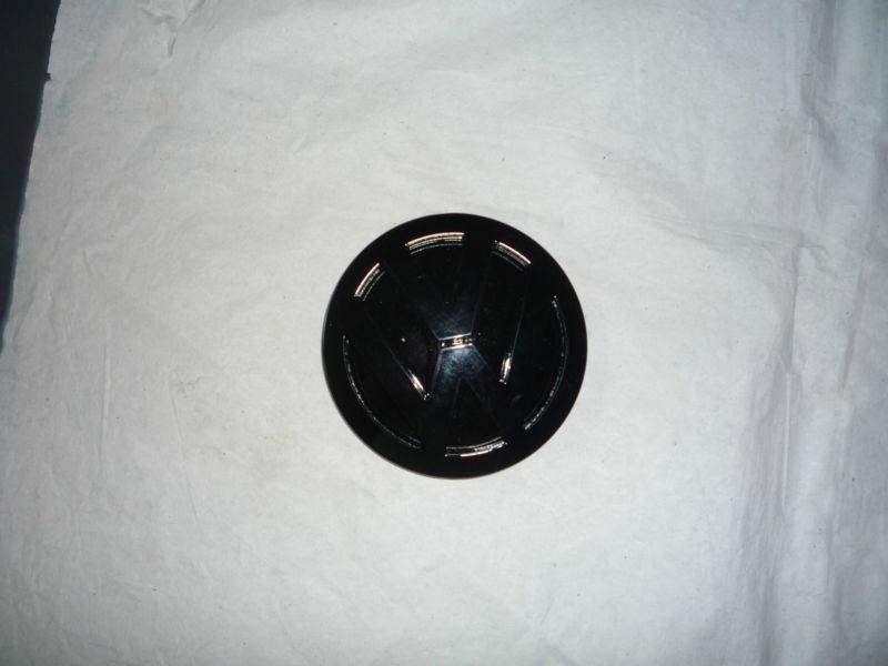 Vw grill emblem