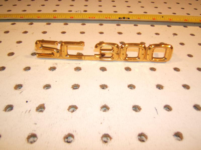 Lexus SC300 GOLD plated rear trunk center plastic SC300 one emblem, US $42.00, image 2