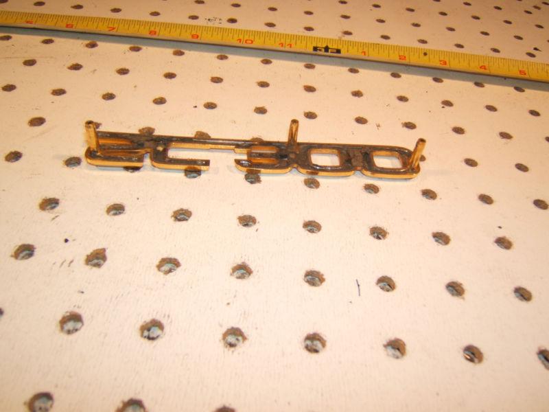 Lexus SC300 GOLD plated rear trunk center plastic SC300 one emblem, US $42.00, image 4