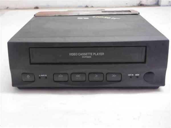2001 Silhouette OEM Dash VCR Player RVP9800 LKQ, US $49.77, image 1