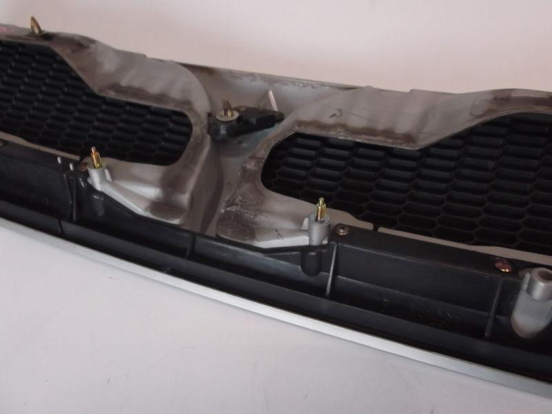 Sell JDM MITSUBISHI LANCER CEDIA TACS5W 2002 FRONT GRILL OEM in TOKYO