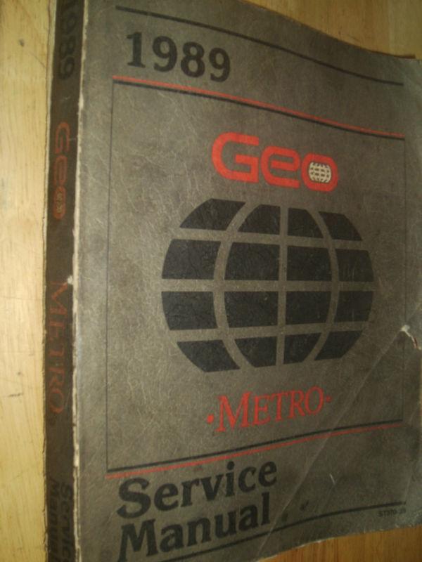 1989 geo metro shop manual  / original shop g.m. book