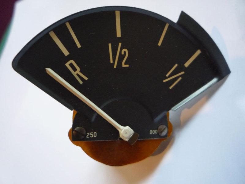 Sell VW T2 early bay fuel gauge in Angous, FR, for US 20.00
